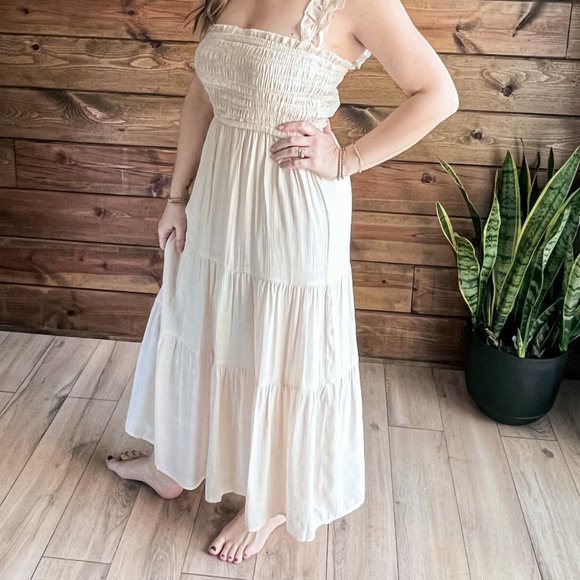 THE SIENNA IVORY DRESS - Picture 10 of 14